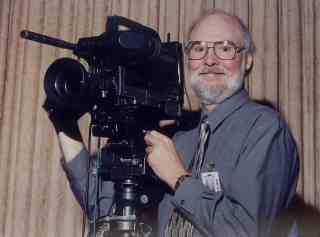 Rob Dickehuth shooting SVHS On-Location in Houston, 1999